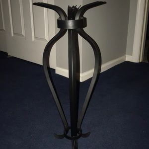 Gazing ball stand